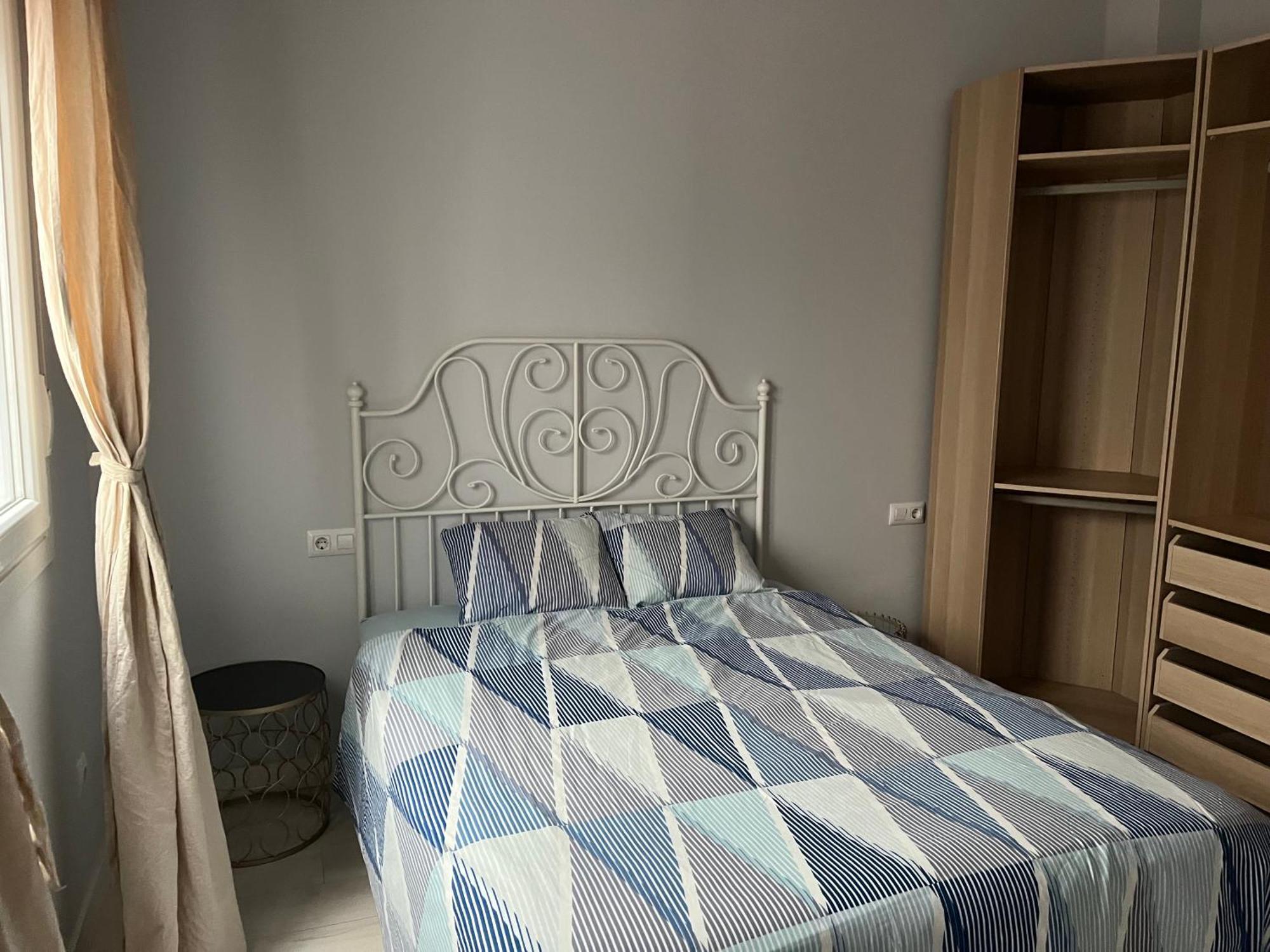 Traditional House In Triana Sevilla Bagian luar foto